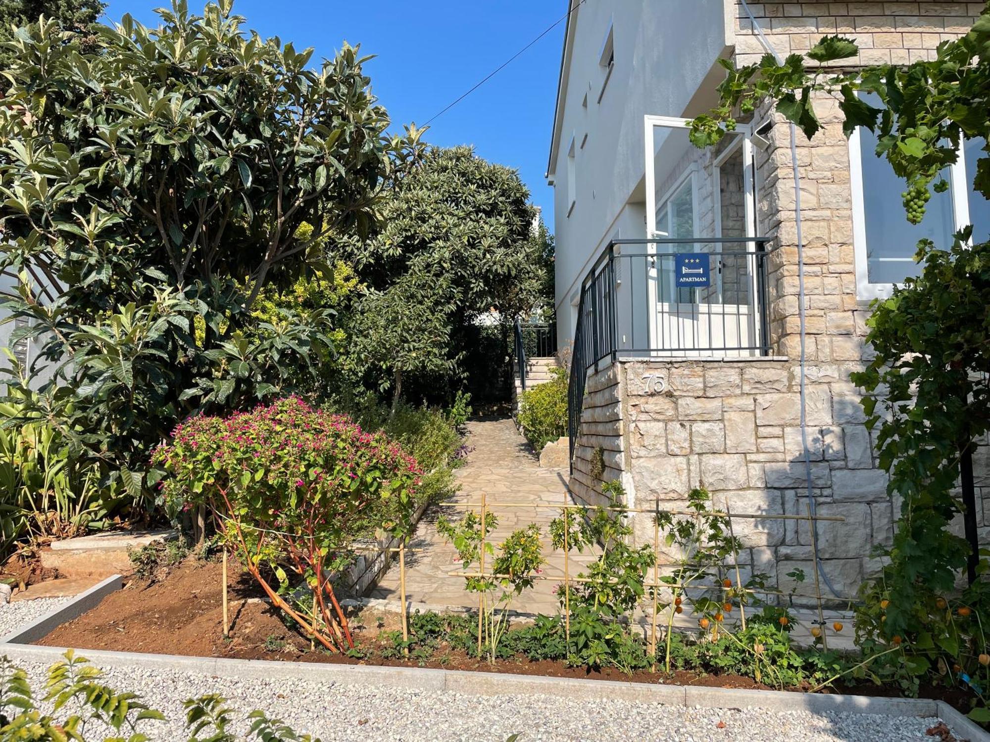 Apartment Tulip Premantura Exterior foto